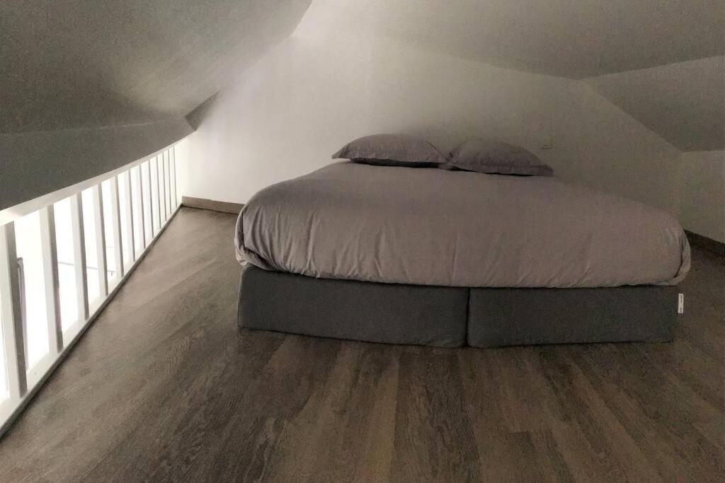 Duplex Bellifontain Au Coeur De Fontainebleau Apartman Kültér fotó